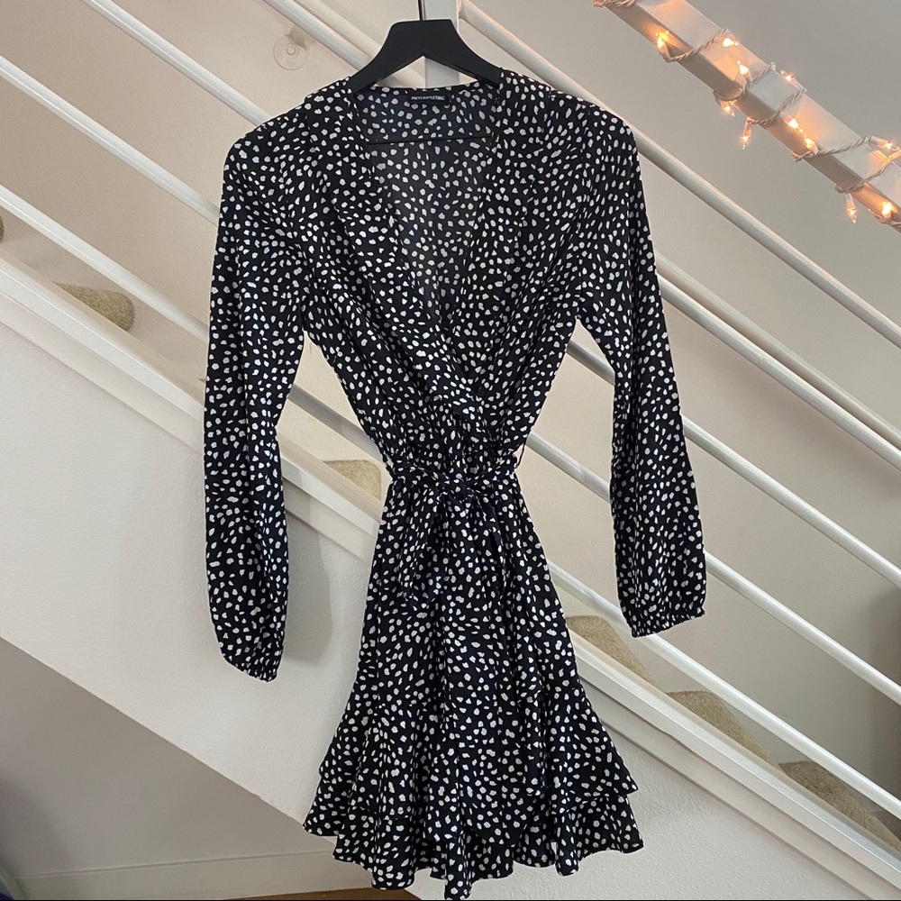 PRETTYLITTLETHING - printed mini dress